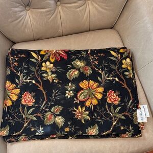Waverly Black Floral Dining Table Place Mats